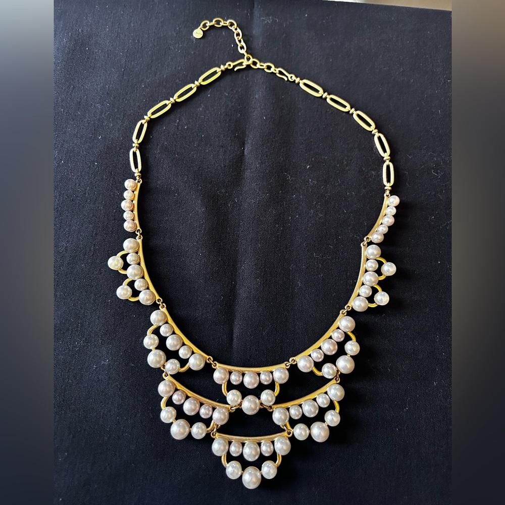 Stella & Dot Gold and Pearl Necklace